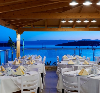 Restaurant-Nautica-Bay